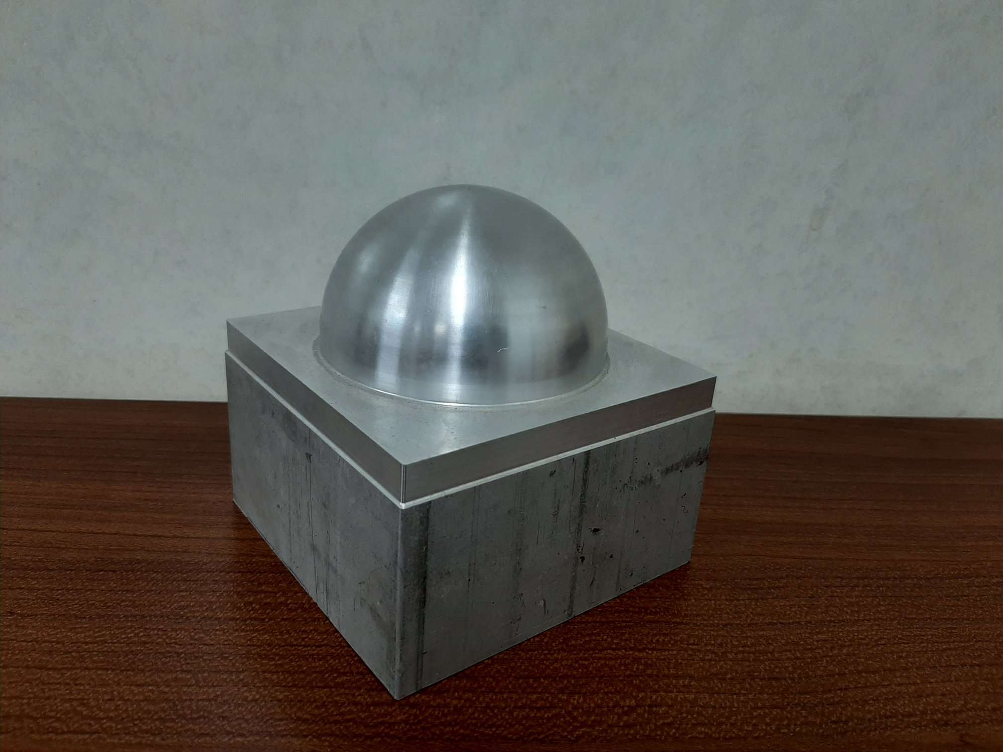 Model. VMC-1360
Purpose: Ball Milling 