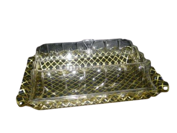 serving tray with cover